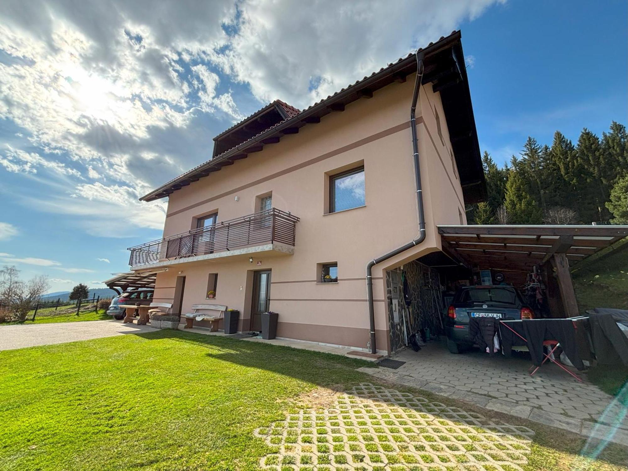 Apartment Panorama Zrece Luaran gambar